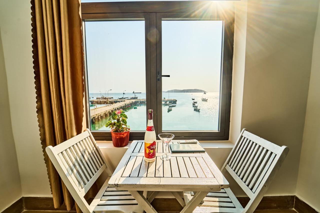 Cham'S Corner Lookout Homestay & Restaurant Tân Hiệ Exteriör bild
