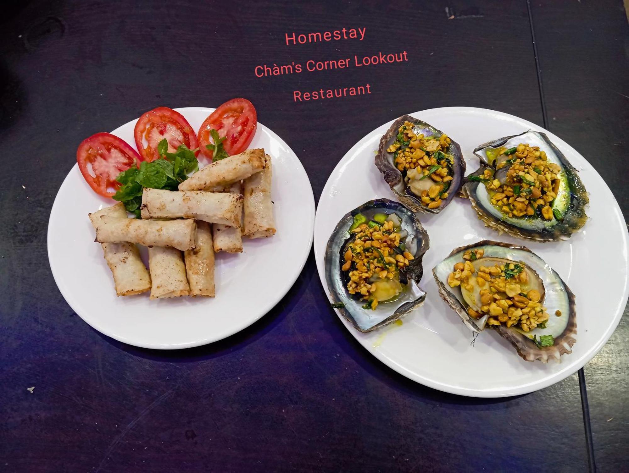 Cham'S Corner Lookout Homestay & Restaurant Tân Hiệ Exteriör bild