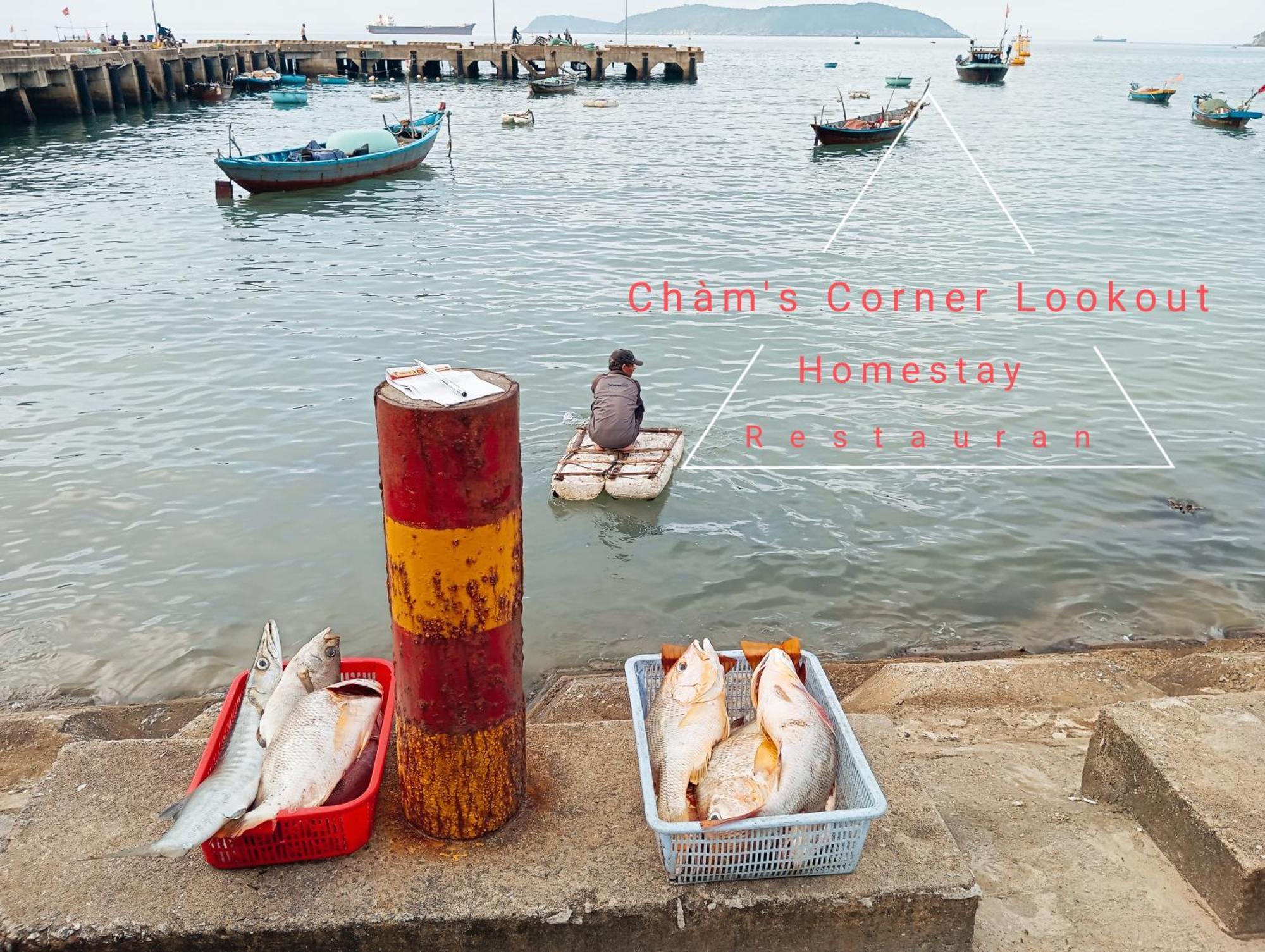 Cham'S Corner Lookout Homestay & Restaurant Tân Hiệ Exteriör bild